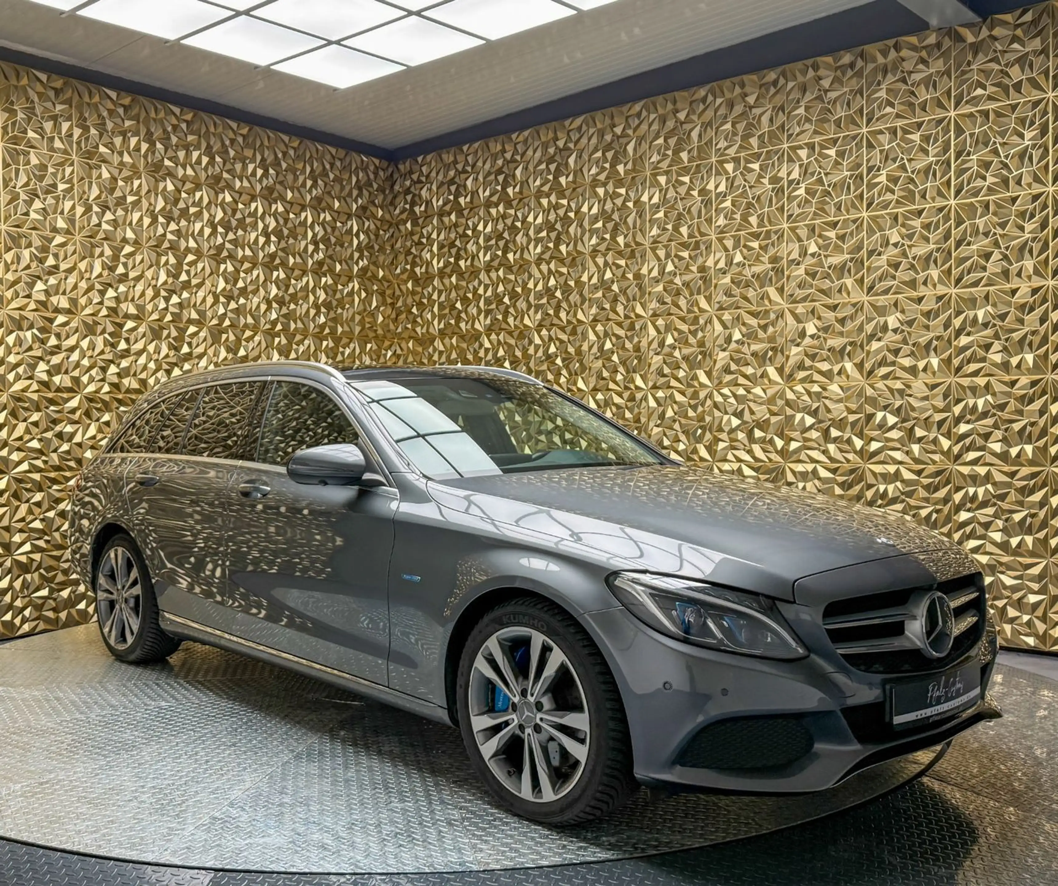 Mercedes-Benz C 350 T e|HEADUP|PANO|AHK|BURM|STANDHZ.|360 KAM. — photo 4