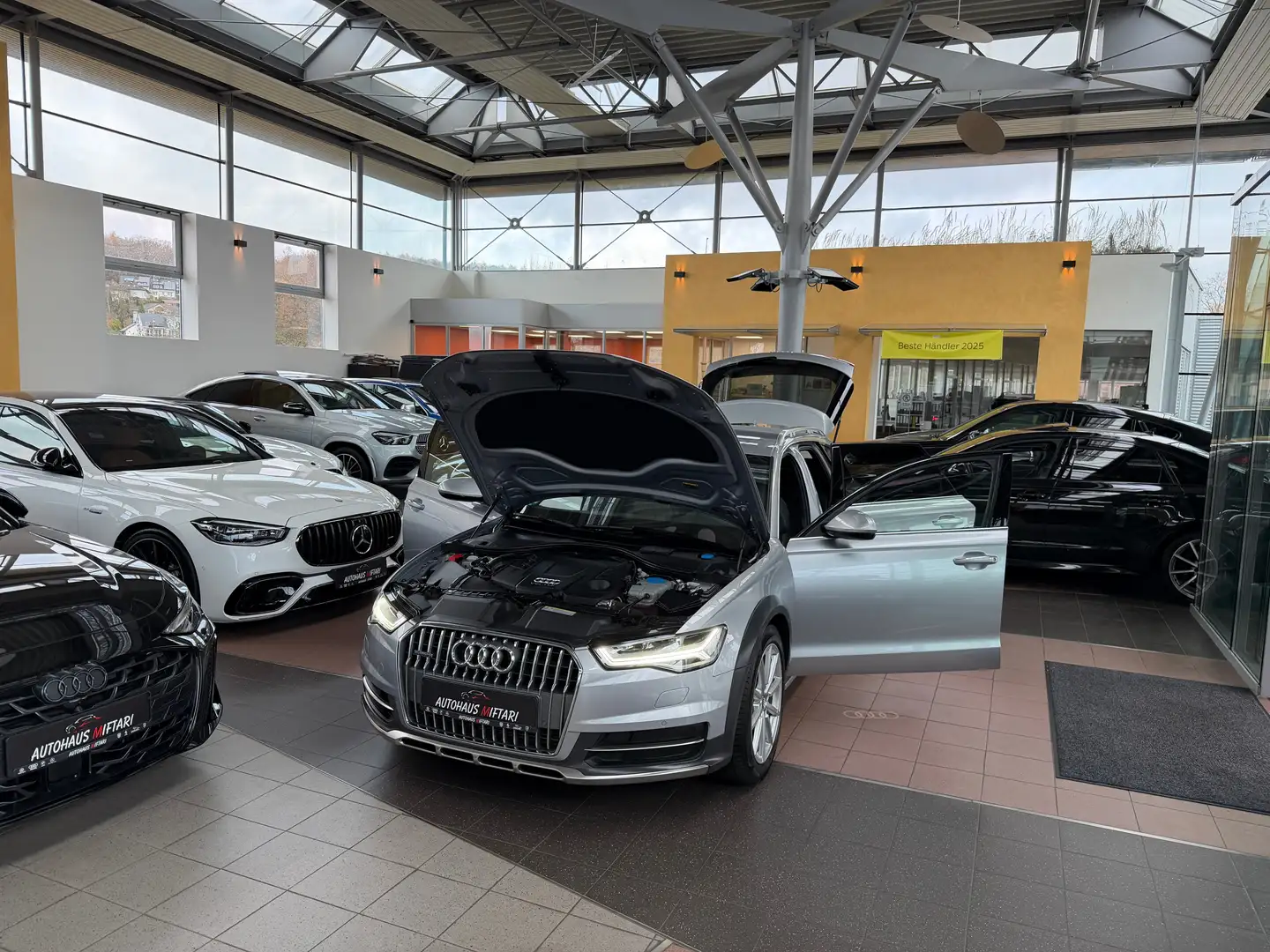 Audi A6 allroad 3.0 TDI quattro Kamera LED Alcantara Sportsitze 19 Grau - 2