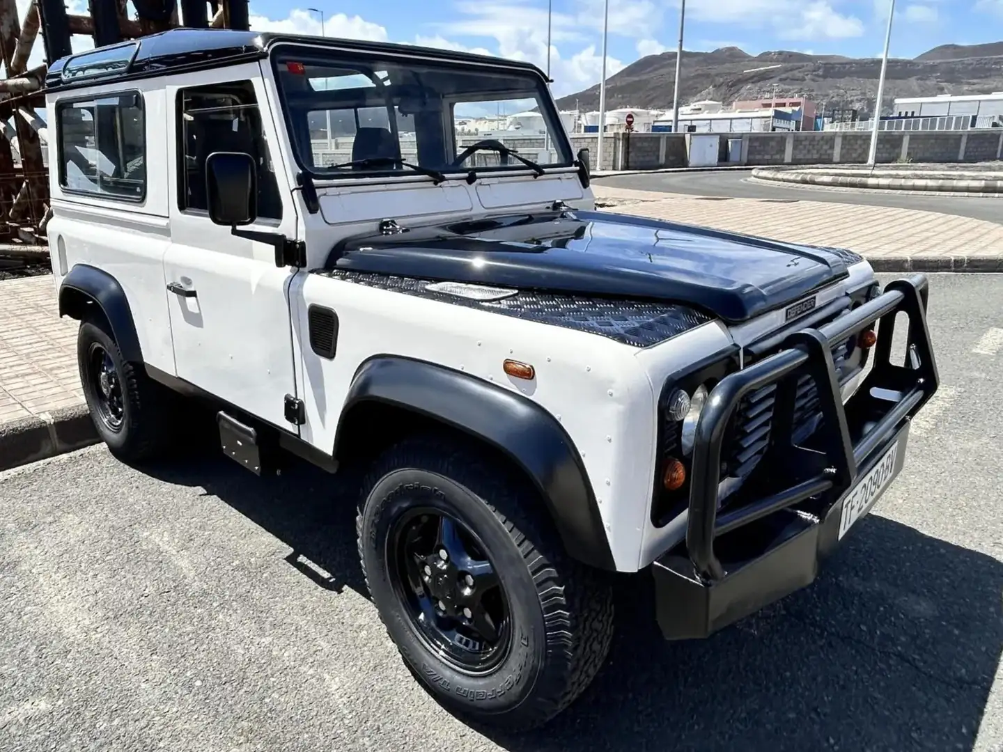 Land Rover Defender Defender 90TDI County SW Blanco - 1