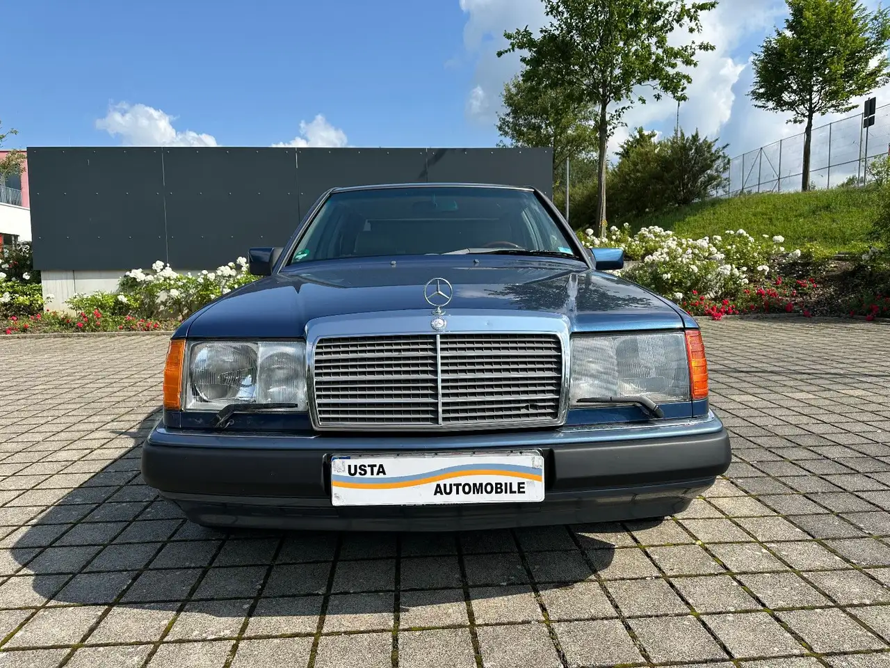 Mercedes-Benz 230 E/Leder/Klimaautomatik/SW-Reinig./Wurzelholz, foto 3