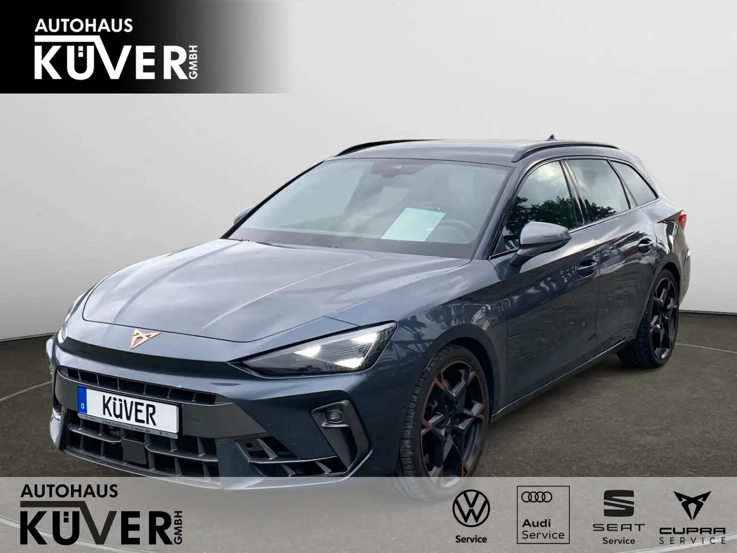 CUPRA Leon ST VZ 2.0 TSI DSG 4-Drive Navi+ACC+Shzg+PDC Grau - 1