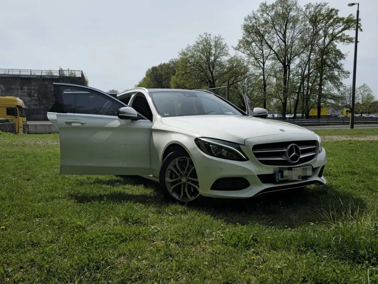 Mercedes-Benz C 220 (BlueTEC) d T 7G-TRONIC Avantgarde - 2