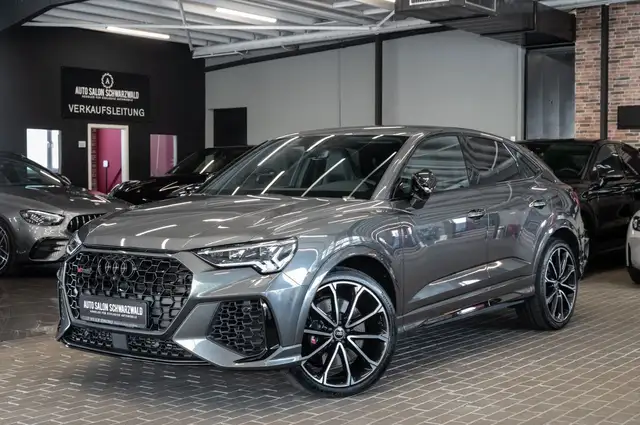 Audi RS Q3 main image