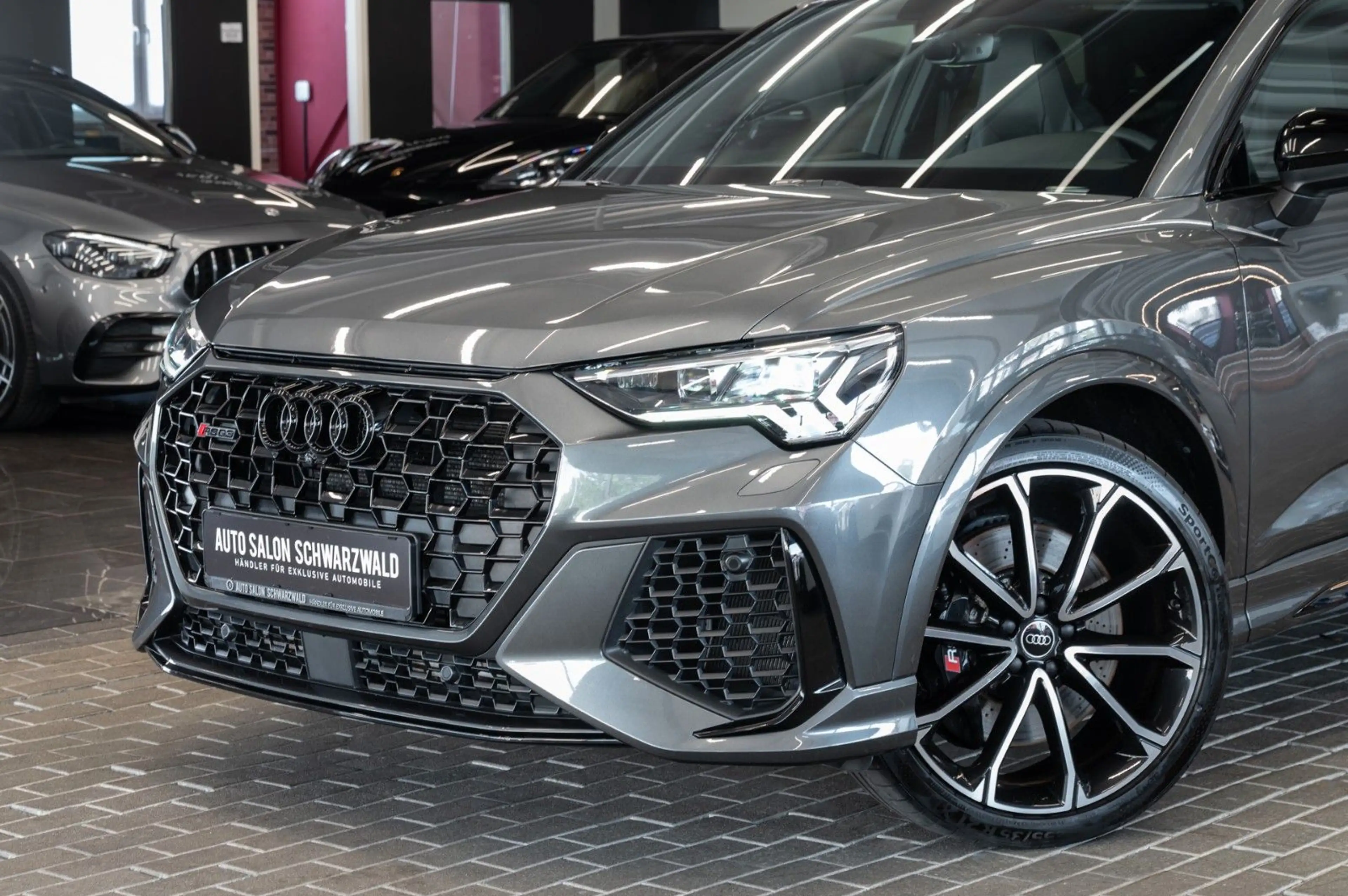 Audi RS Q3 2.5 TFSI quatt|RS-AGA|RS-SITZE|B&O|280KM/H — photo 3