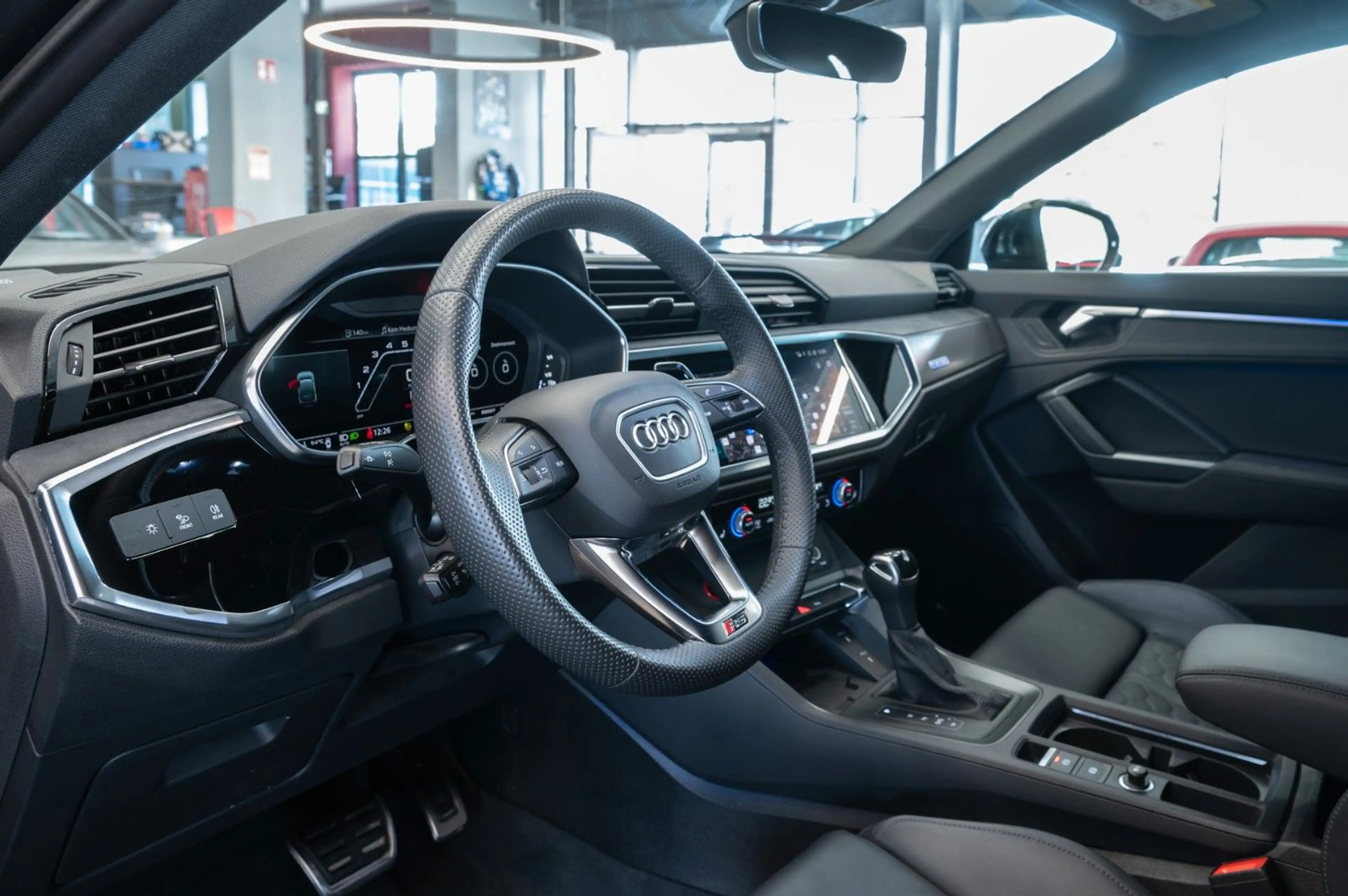 Audi RS Q3 2.5 TFSI quatt|RS-AGA|RS-SITZE|B&O|280KM/H — photo 12
