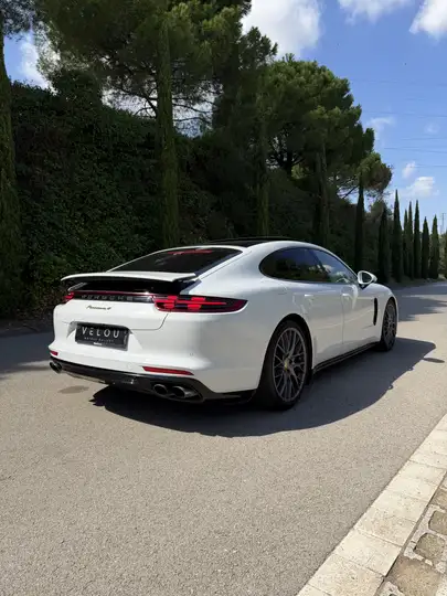 Porsche Panamera 4 E-Hybrid 2018, foto 7