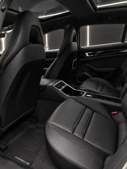 Porsche Panamera 4 E-Hybrid 2018, foto 16