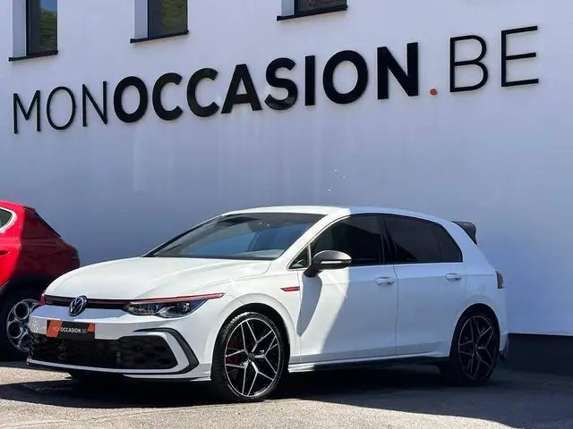 Volkswagen Golf main image