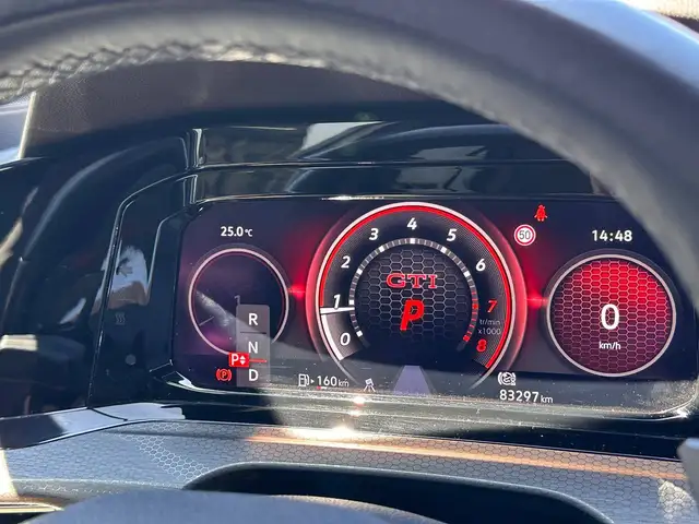 Volkswagen Golf view 10