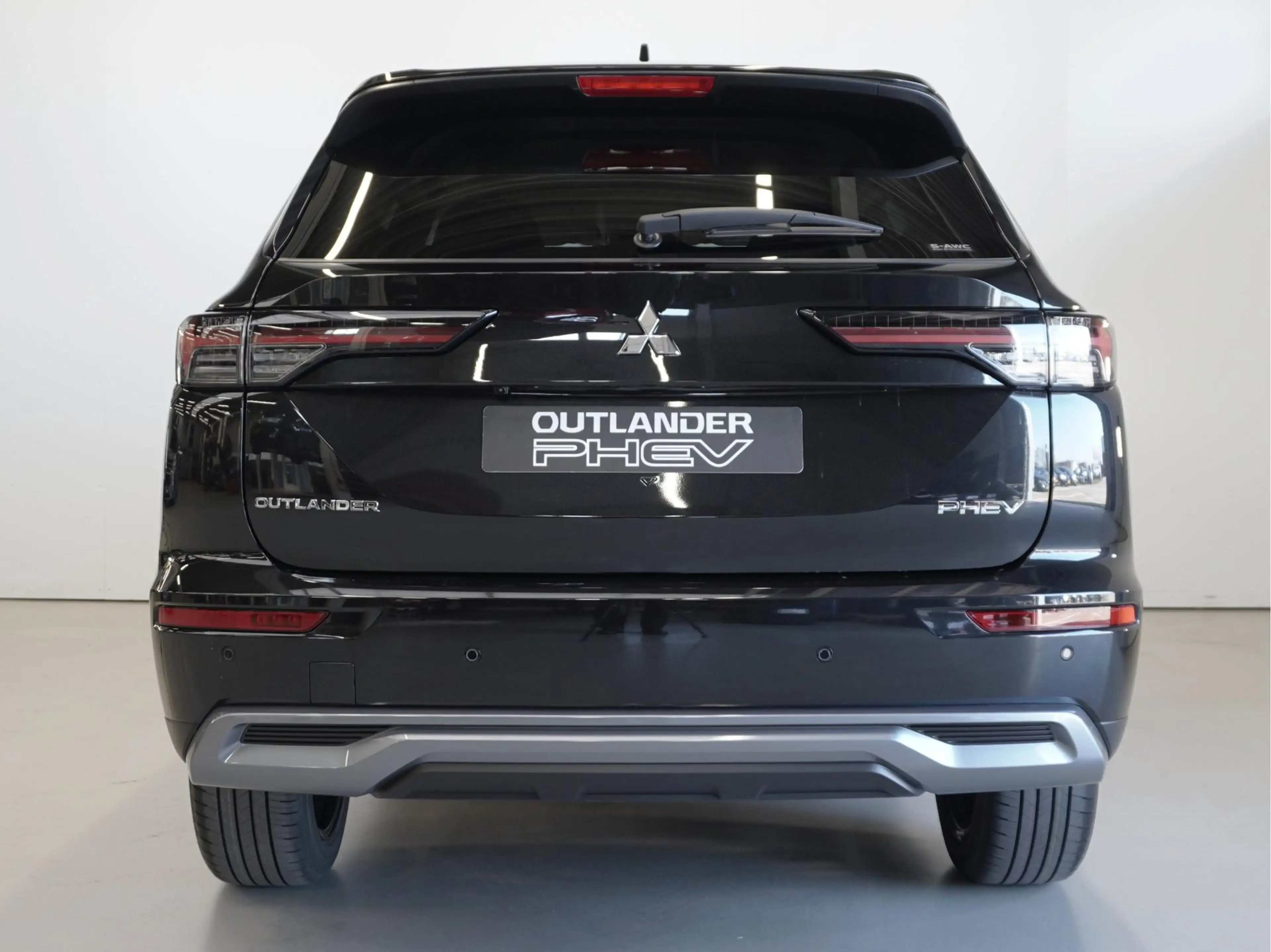 Mitsubishi Outlander 2.4 PHEV Intense+ | Actieprijs | Head up | 20 inch — photo 8