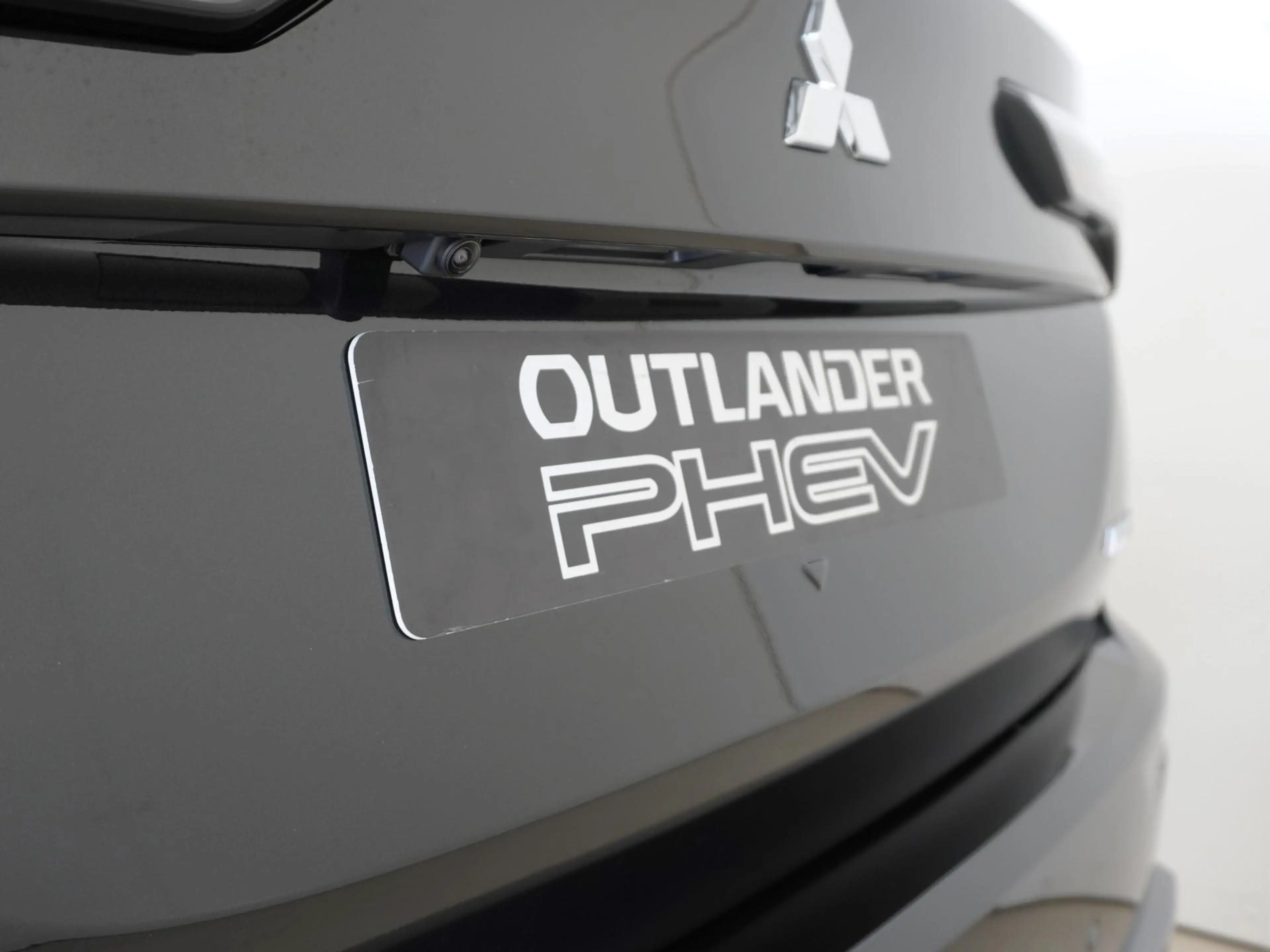 Mitsubishi Outlander 2.4 PHEV Intense+ | Actieprijs | Head up | 20 inch — photo 4