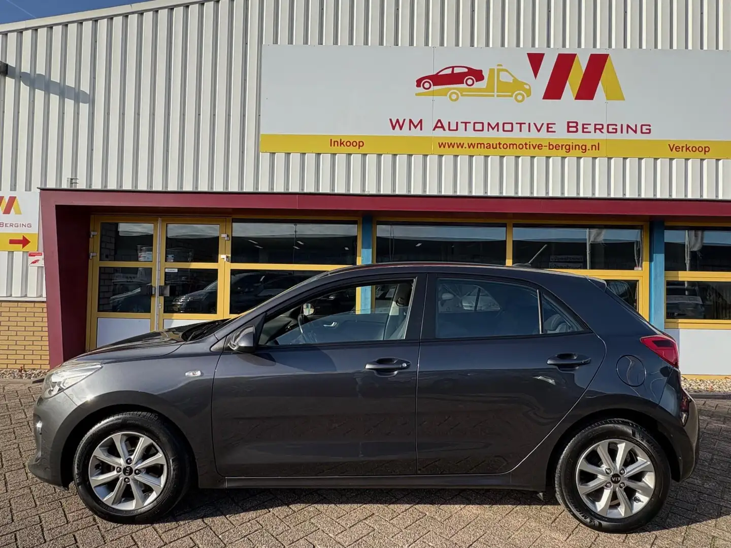 Kia Rio 1.0 TGDI ComfortPlusLine Navigator Gris - 2