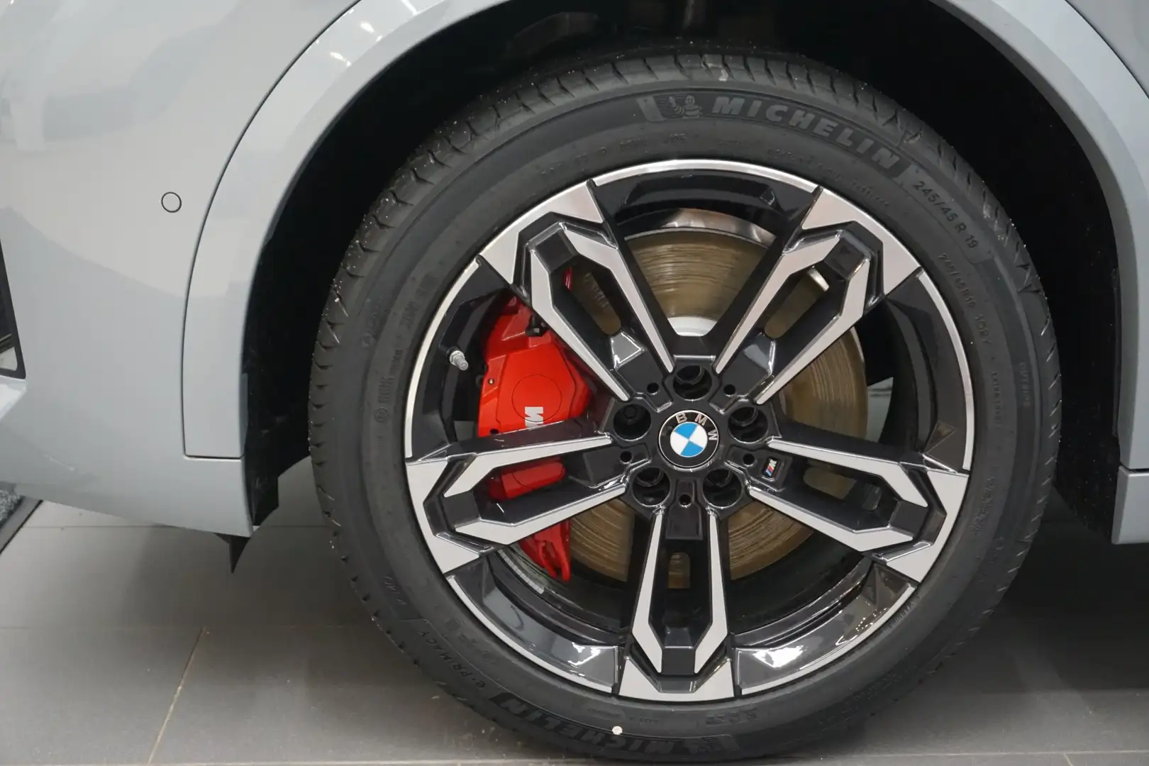 BMW X2 20d MHEV xDrive Grau - 2