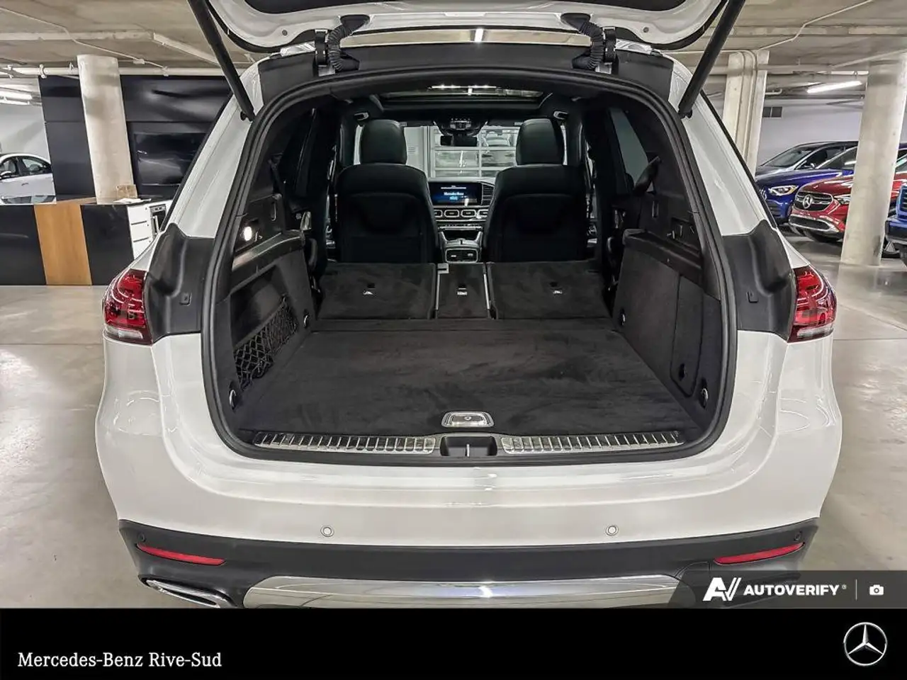 Mercedes-Benz GLE снимка Mercedes-Benz GLE