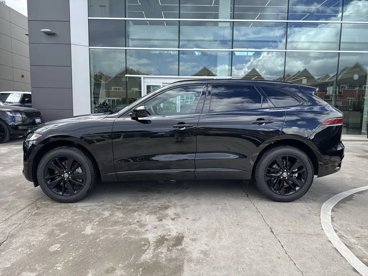 Jaguar F-Pace снимка Jaguar F-Pace