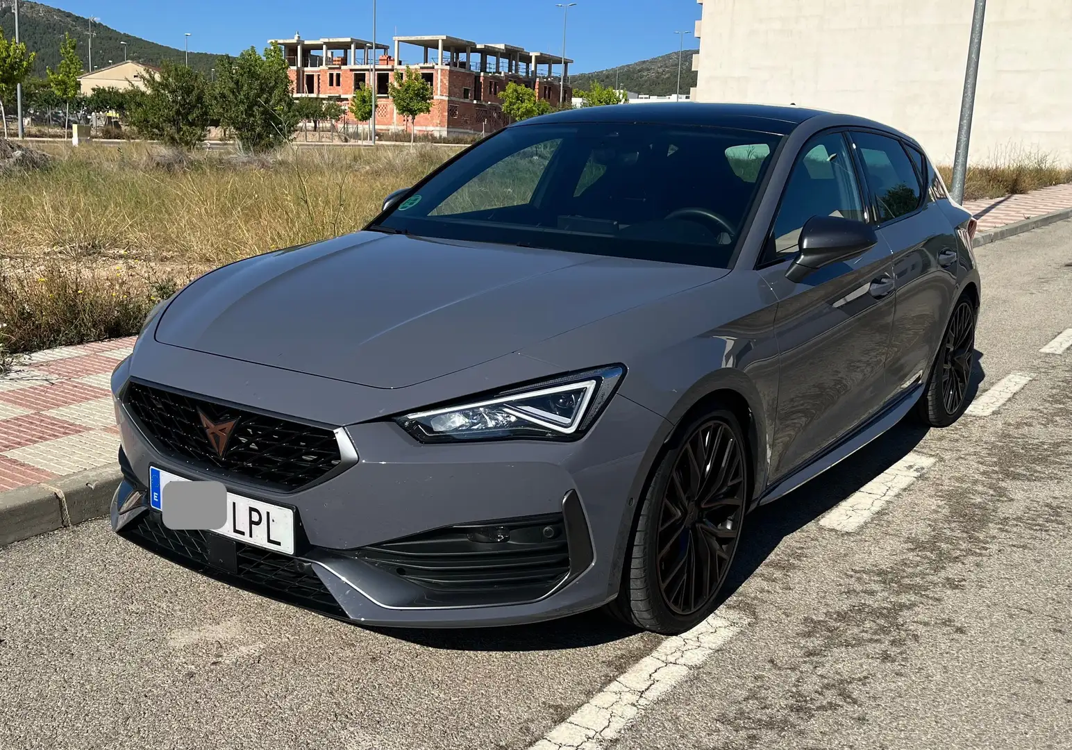 CUPRA Leon León 2.0 TSI VZ DSG 221Kw VZ Gris - 1