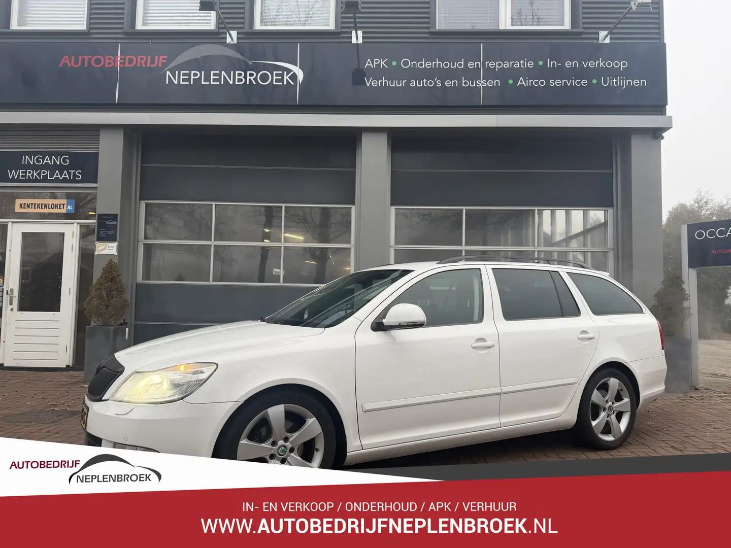 Skoda Octavia Combi 1.8 TSI Elegance Business Line Automaat EXPO Weiß - 1