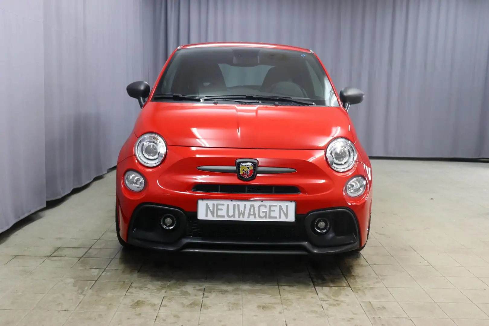 Abarth 695 Competizione 1.4 T-Jet 132 kW (180PS) Komfort-P... Rouge - 2