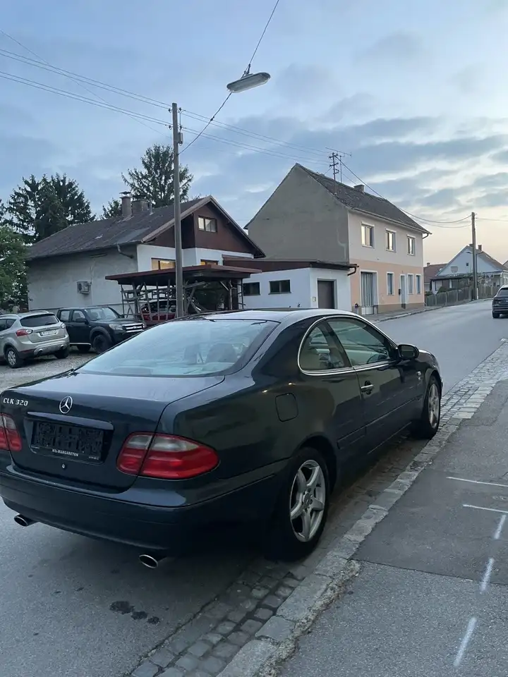Mercedes-Benz CLK 320 Elegance Aut., foto 5