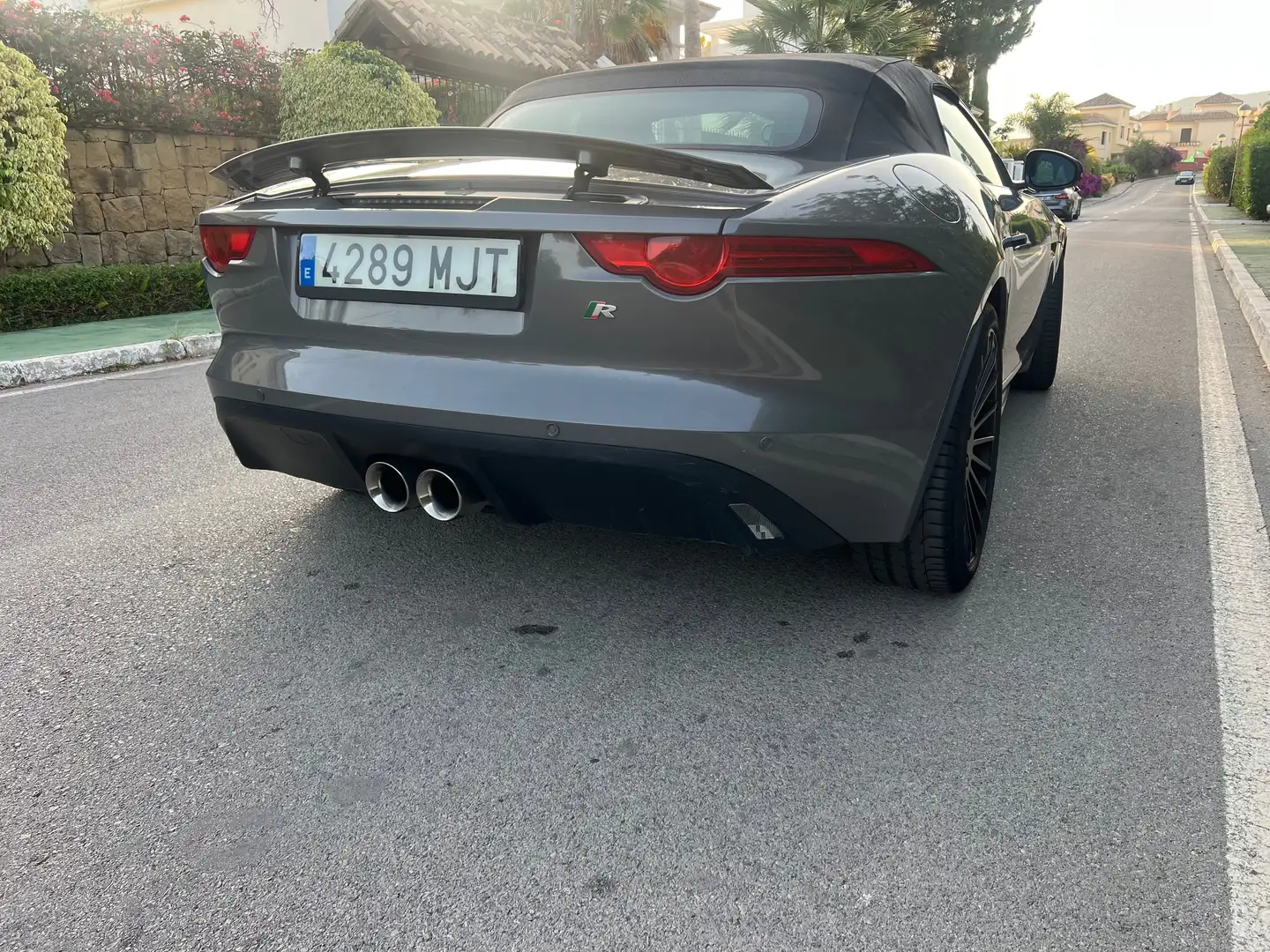 Jaguar F-Type F-Type Convertible 3.0 V6 R-Dynamic Aut.R-Dynamic Gris - 2