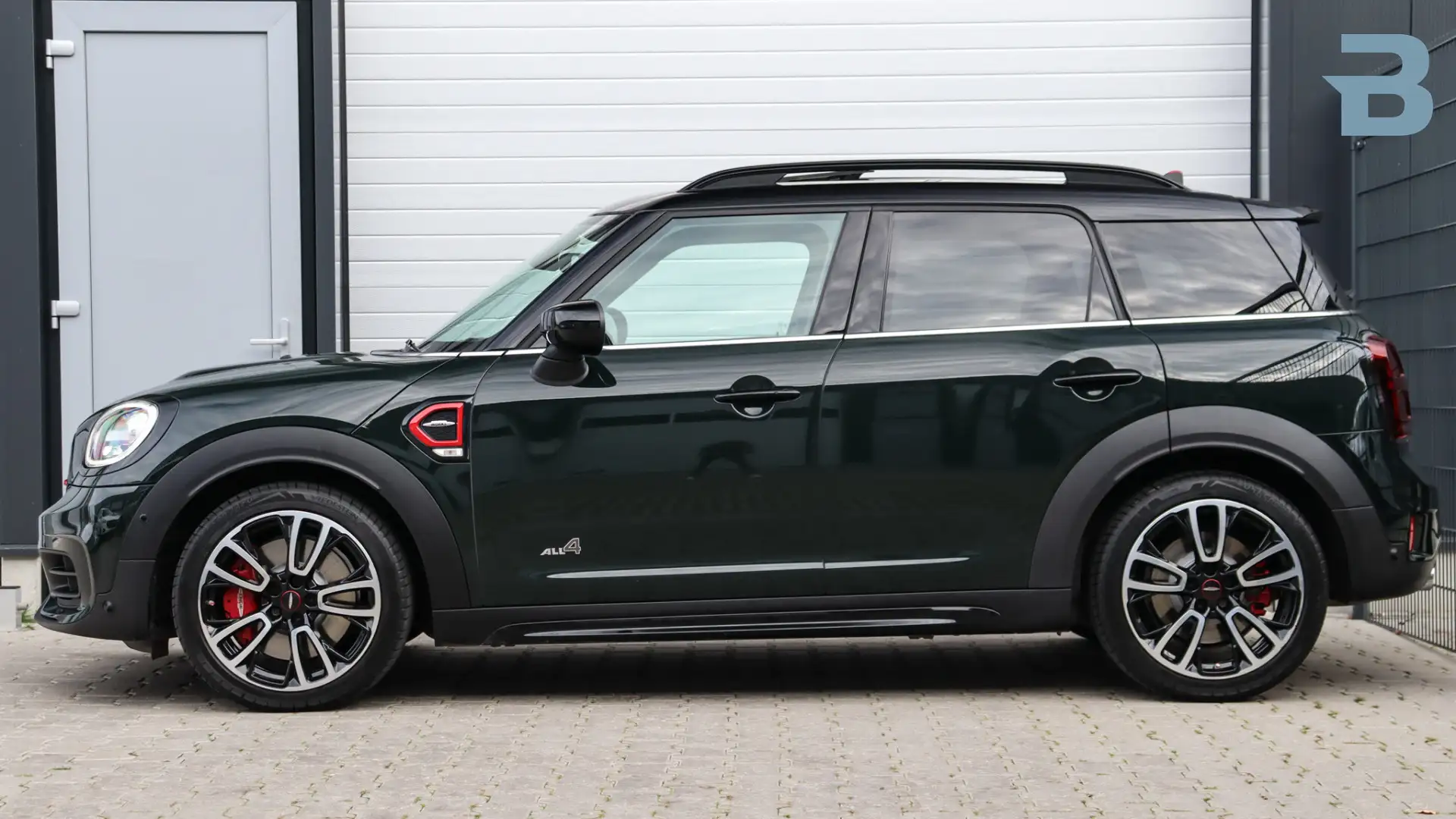 MINI John Cooper Works Countryman Mini 2.0 ALL4 Chili | Harman/Kardon | Panoramadak Groen - 2