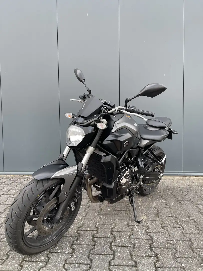 Yamaha MT-07 - 1