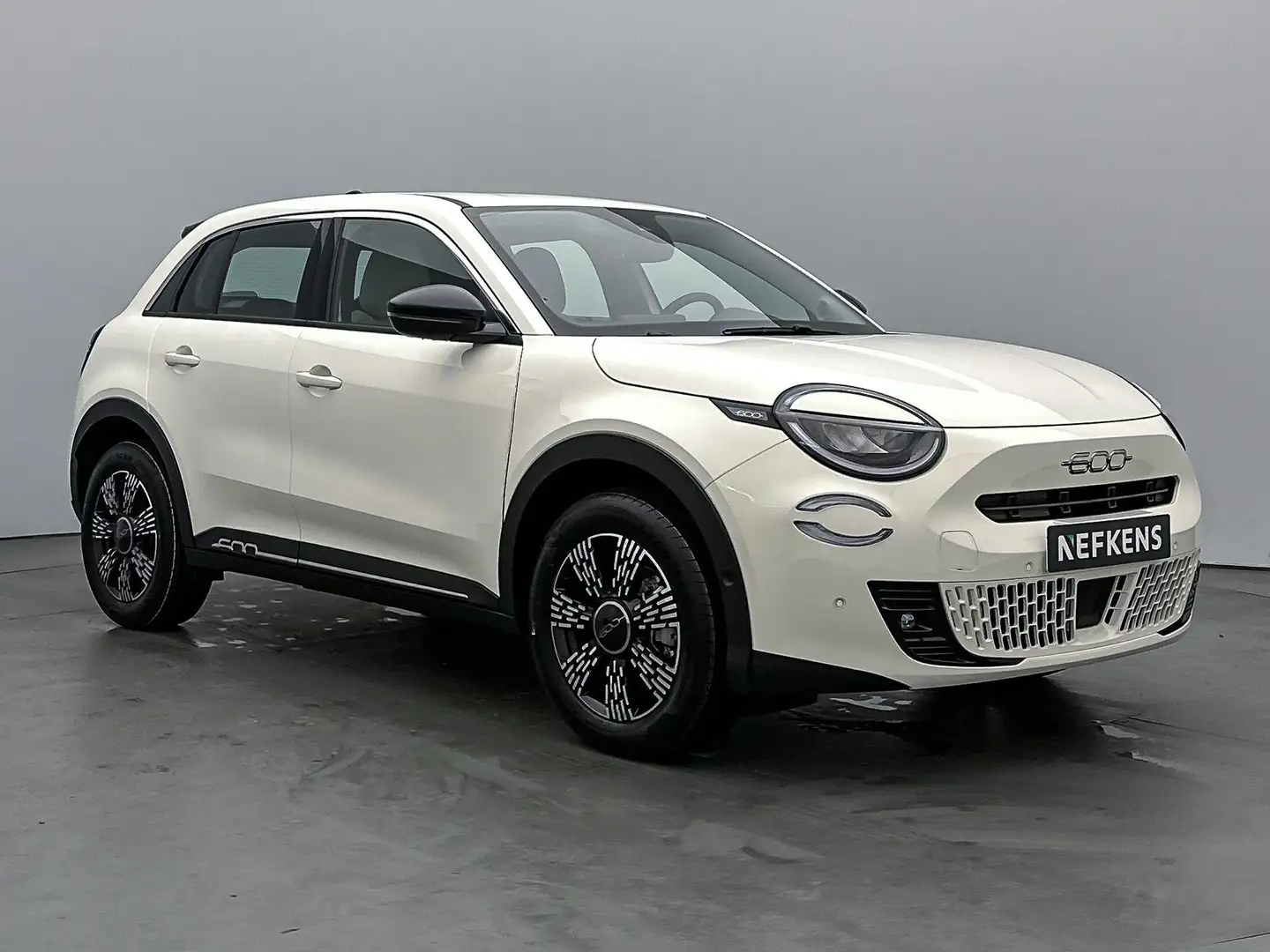 Fiat 600e EV Urban 54 kWh 156 pk | Navigatie via Apple Carpl Wit - 2