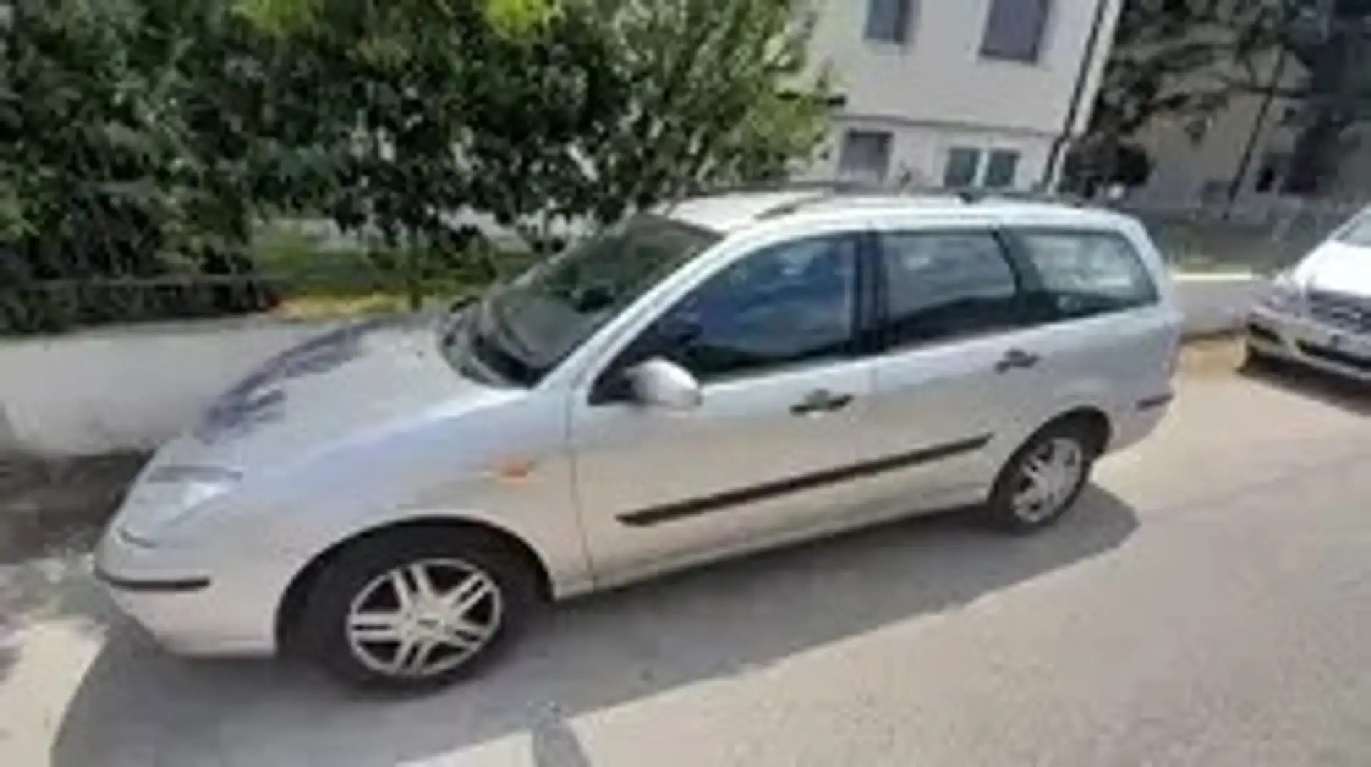 Ford Focus SW 1.8 tdci Zetec FL - 1