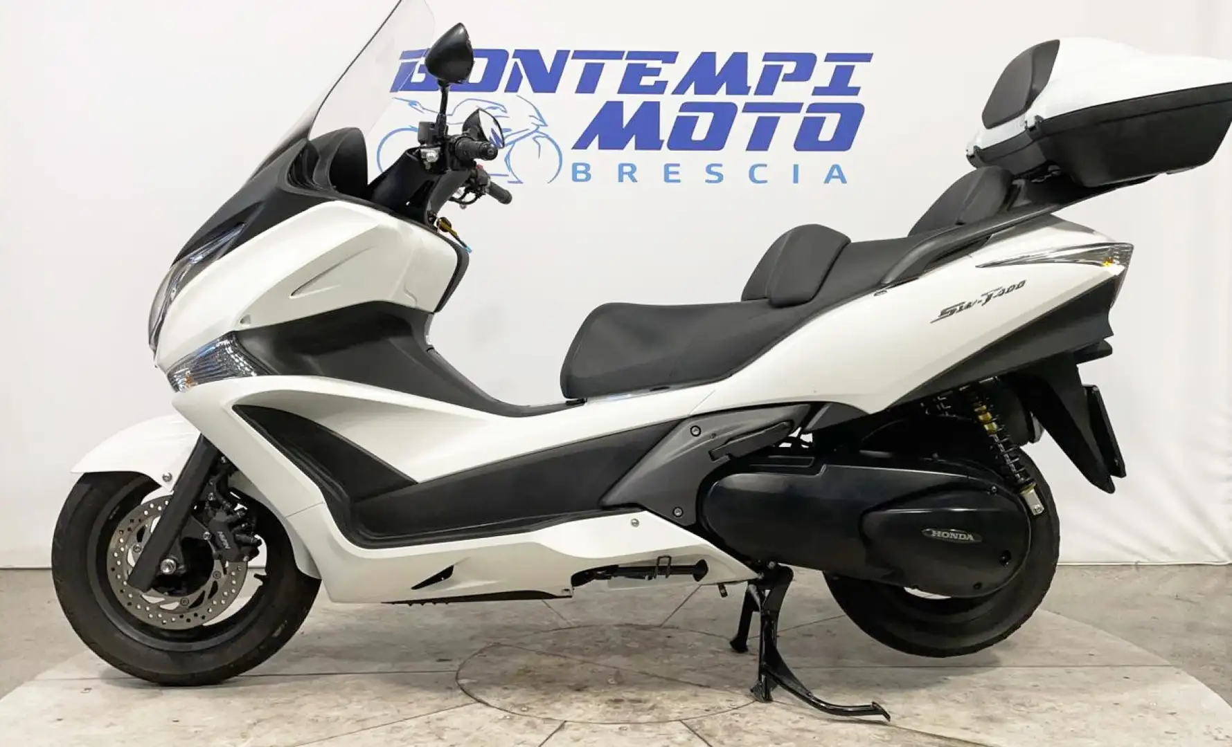 Honda SW T400 2010 Bianco - 2