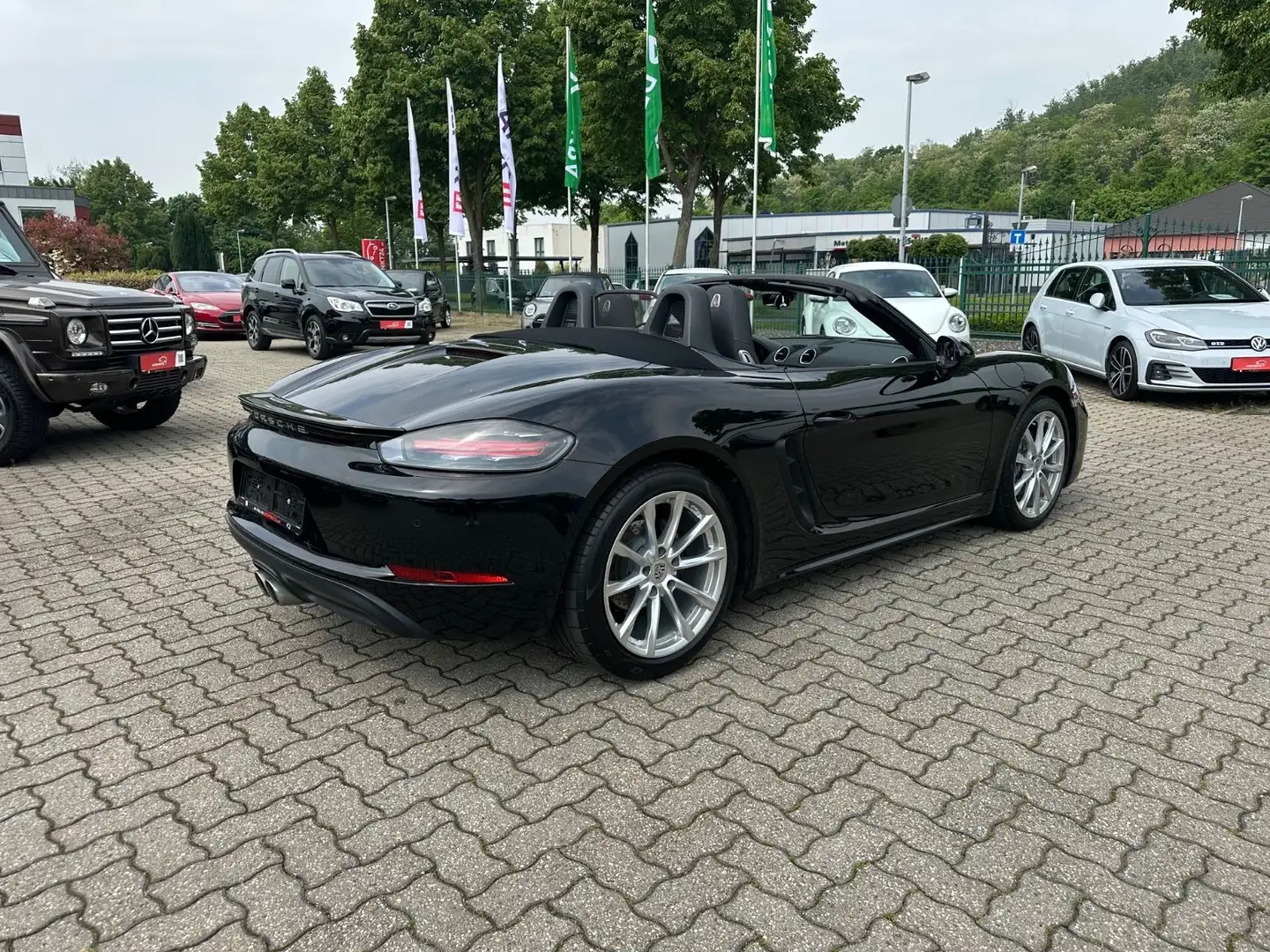 Porsche Boxster 718 2.HAND Nav KAM CarPlay PDLS Leder Noir - 2