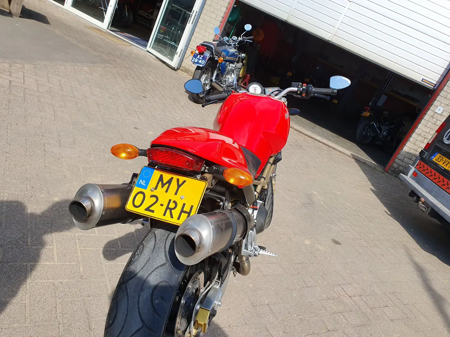 Ducati Monster 900 Rood - 2