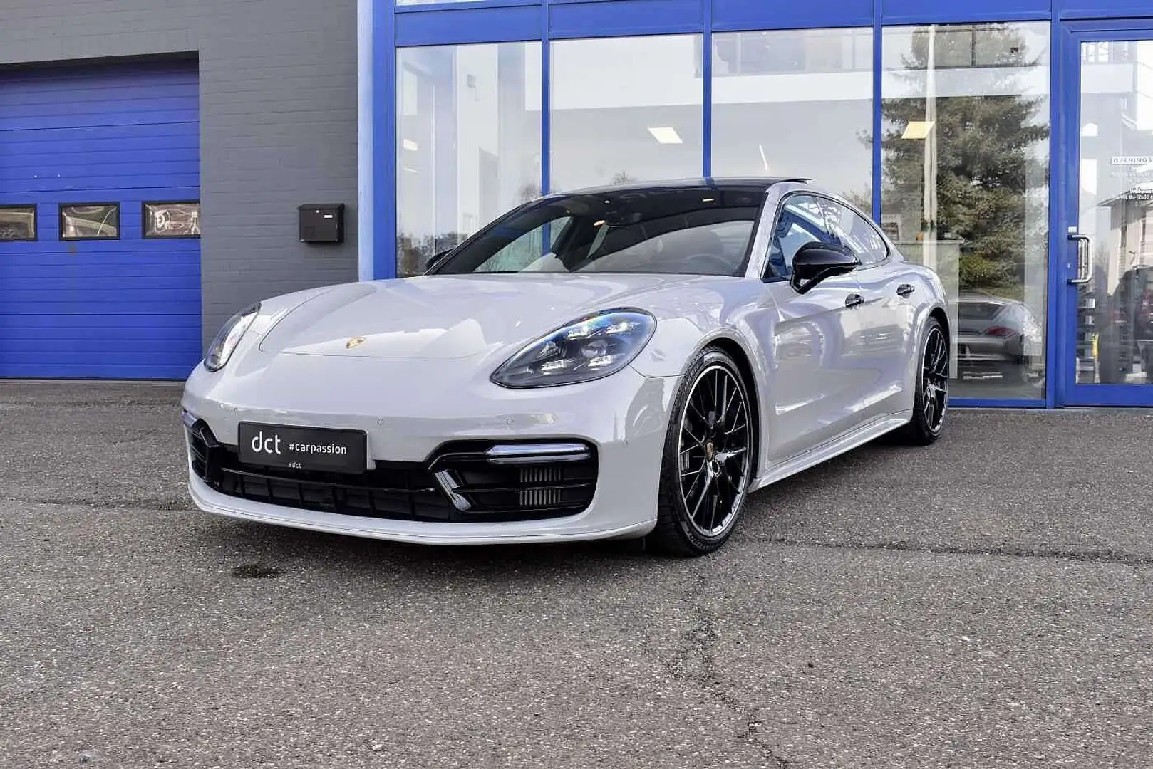 Porsche Panamera 4 PHEV Pano Rear Axle 18-way Sport Design HUD Bej - 1