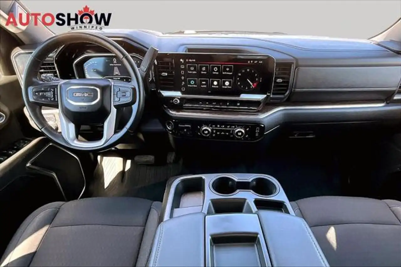 GMC Sierra 1500 снимка GMC Sierra 1500