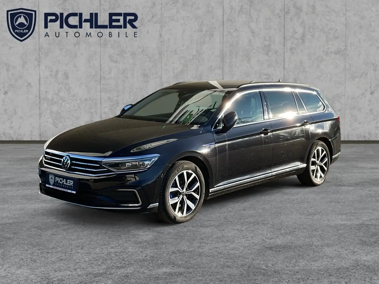 Volkswagen Passat Variant GTE Schwarz - 1