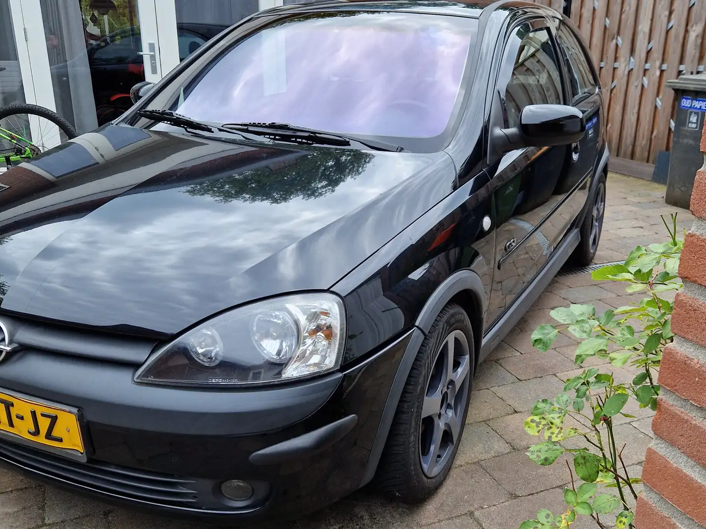 Opel Corsa Corsa 1.8-16V GSi Noir - 1