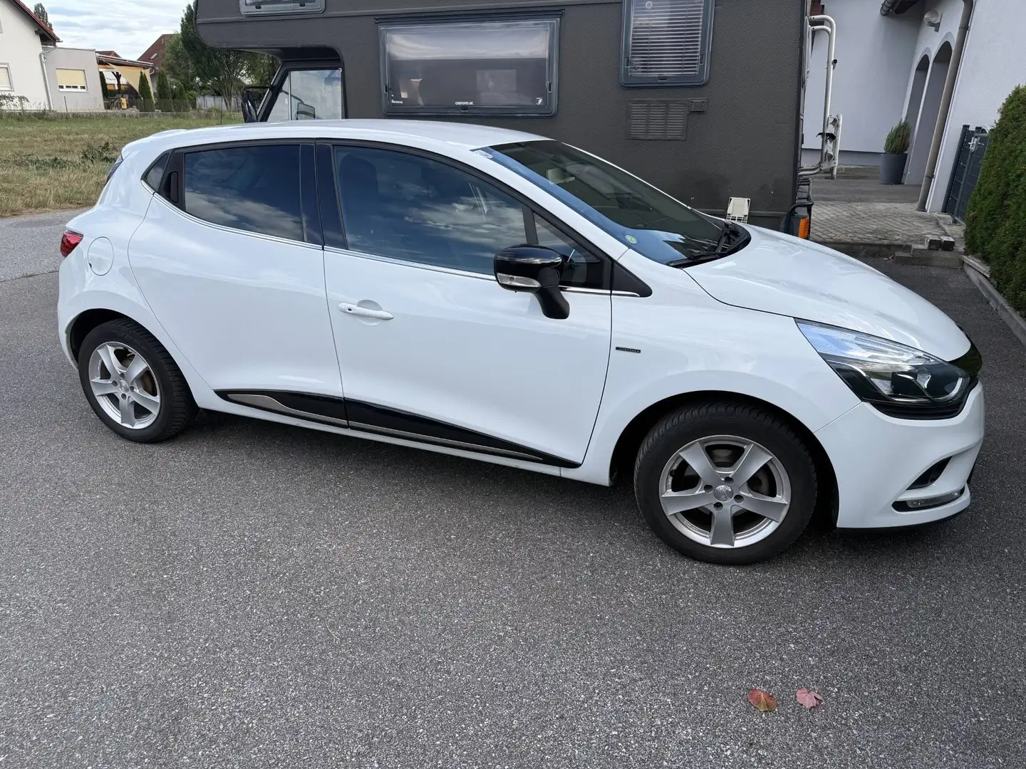 Renault Clio Renault Clio Limited Weiß - 1