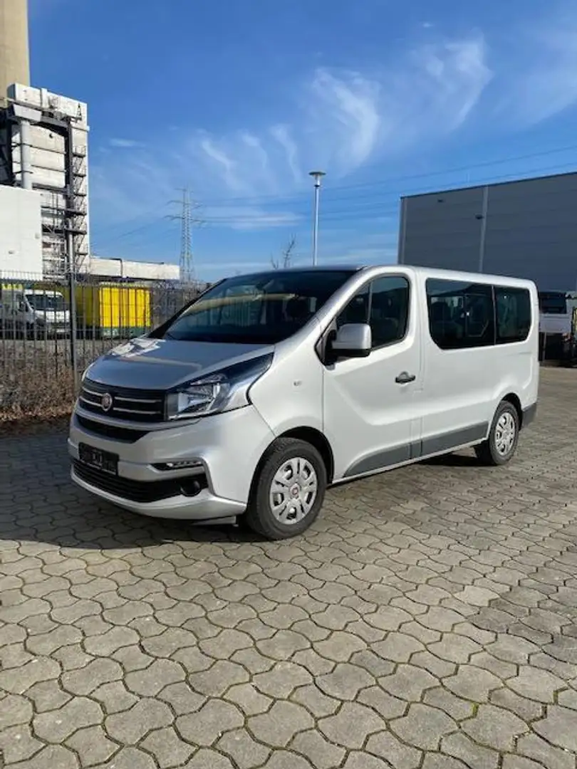 Fiat Talento Kombi Family 9-Sitzer // 1.Hd+Klima+LED+Navi+PD... Silver - 1