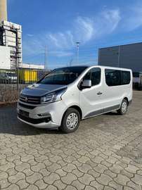 Kombi Family 9-Sitzer // 1.Hd+Klima+LED+Navi+PDC