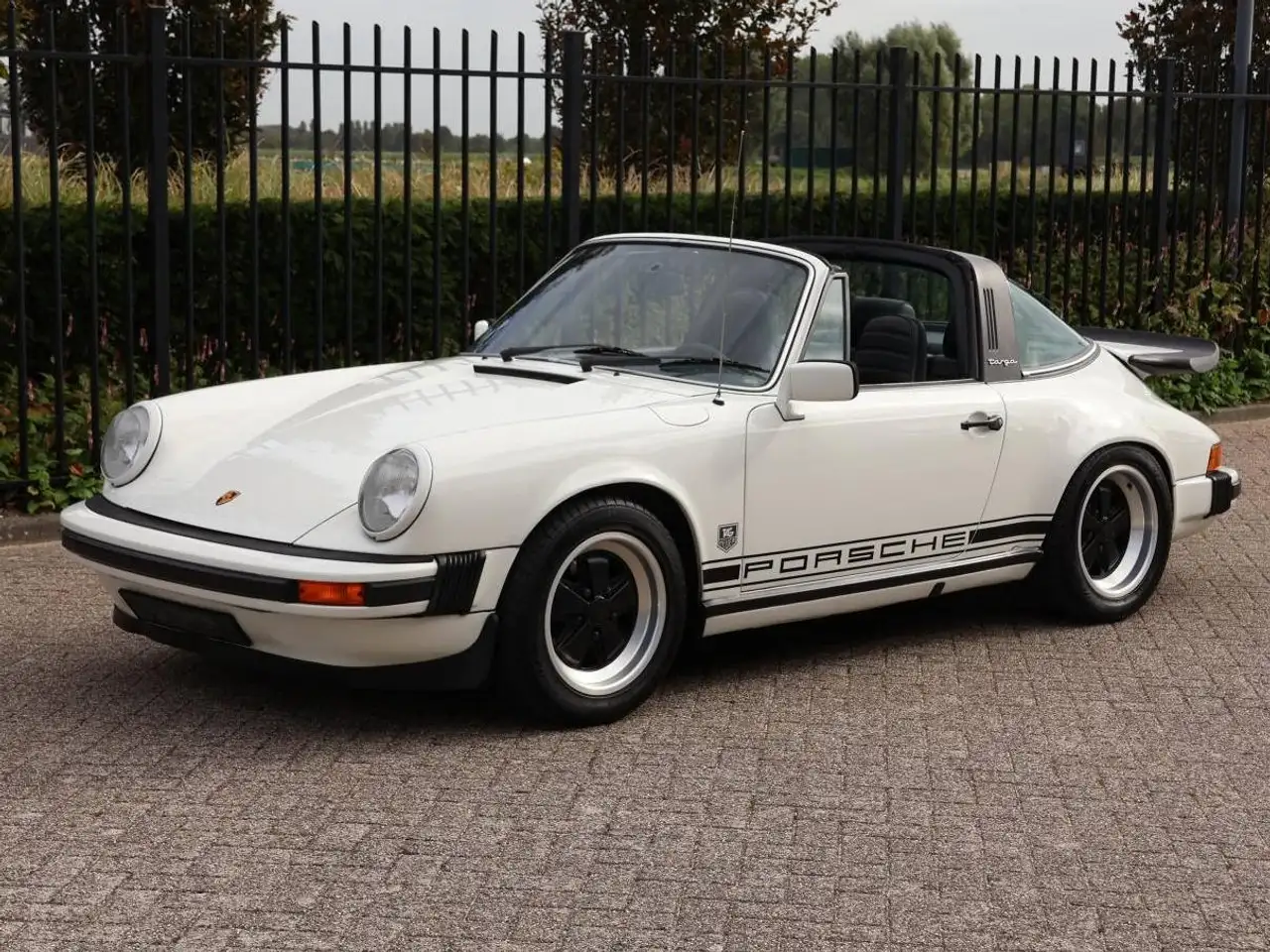Porsche 911 SC targa, foto 2