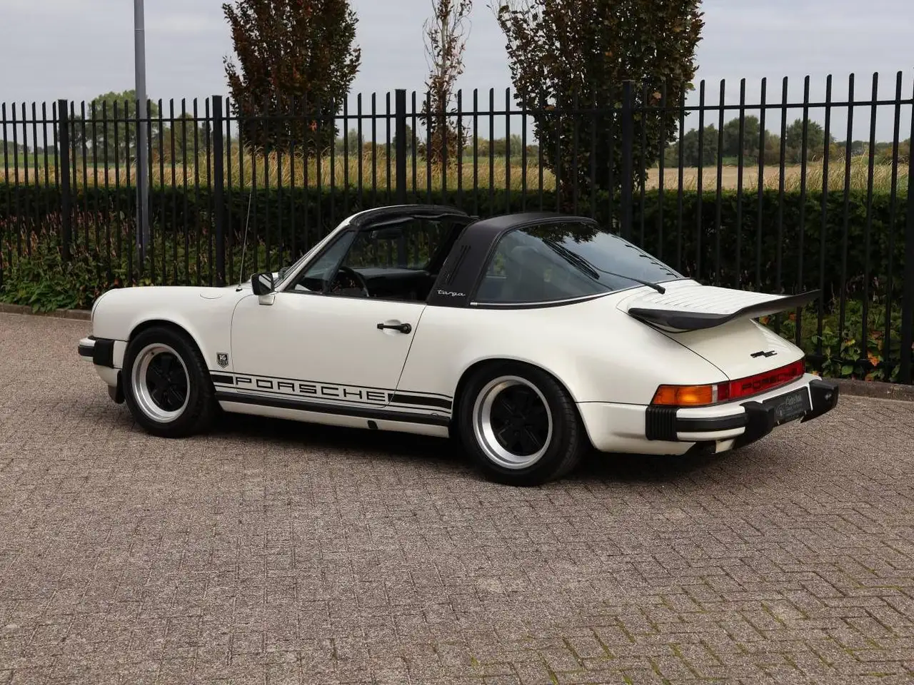 Porsche 911 SC targa, foto 6