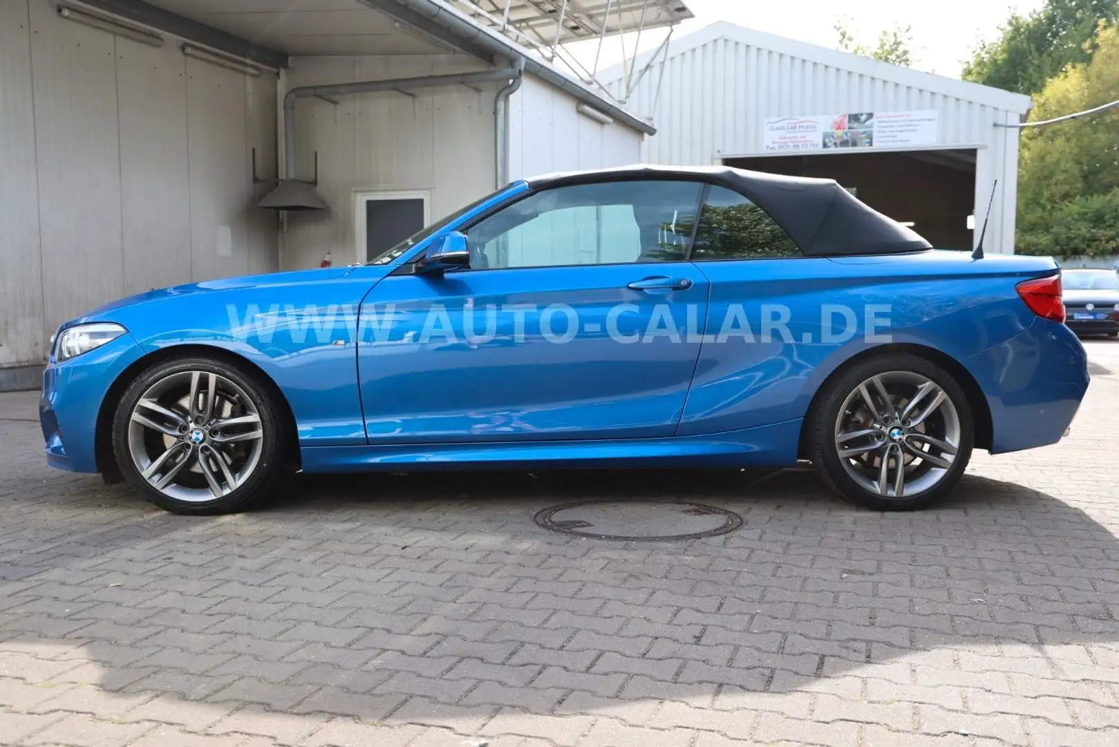 BMW 220 d Cabrio M Sport|1.H|LEDALCANTARA|8-FACH| Blau - 2