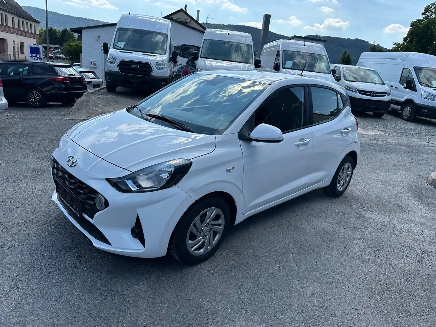 Hyundai i10 Select,Klima+Tempomat+Bluetooth+Spurhalteass Weiß - 1