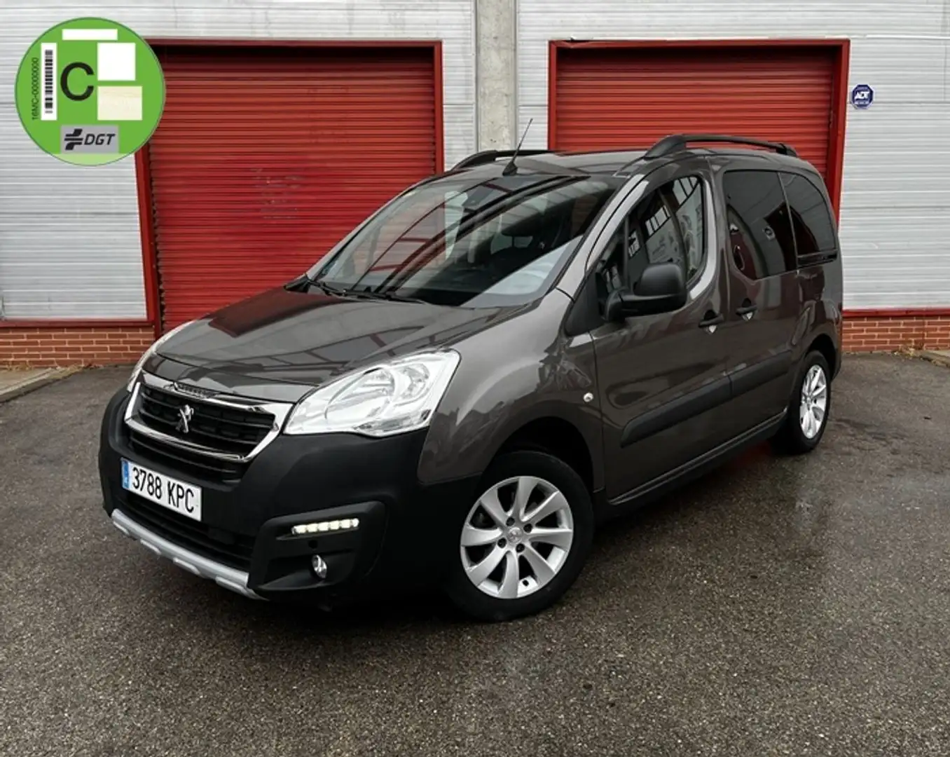 Peugeot Partner Tepee 1.6BlueHDI Adventure Ed. 120 - 1