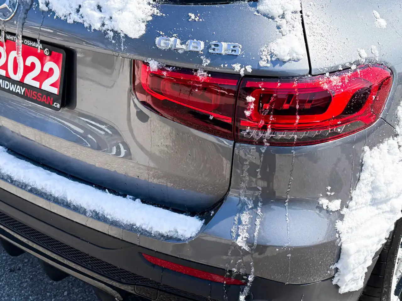 Mercedes-Benz GLB снимка Mercedes-Benz GLB