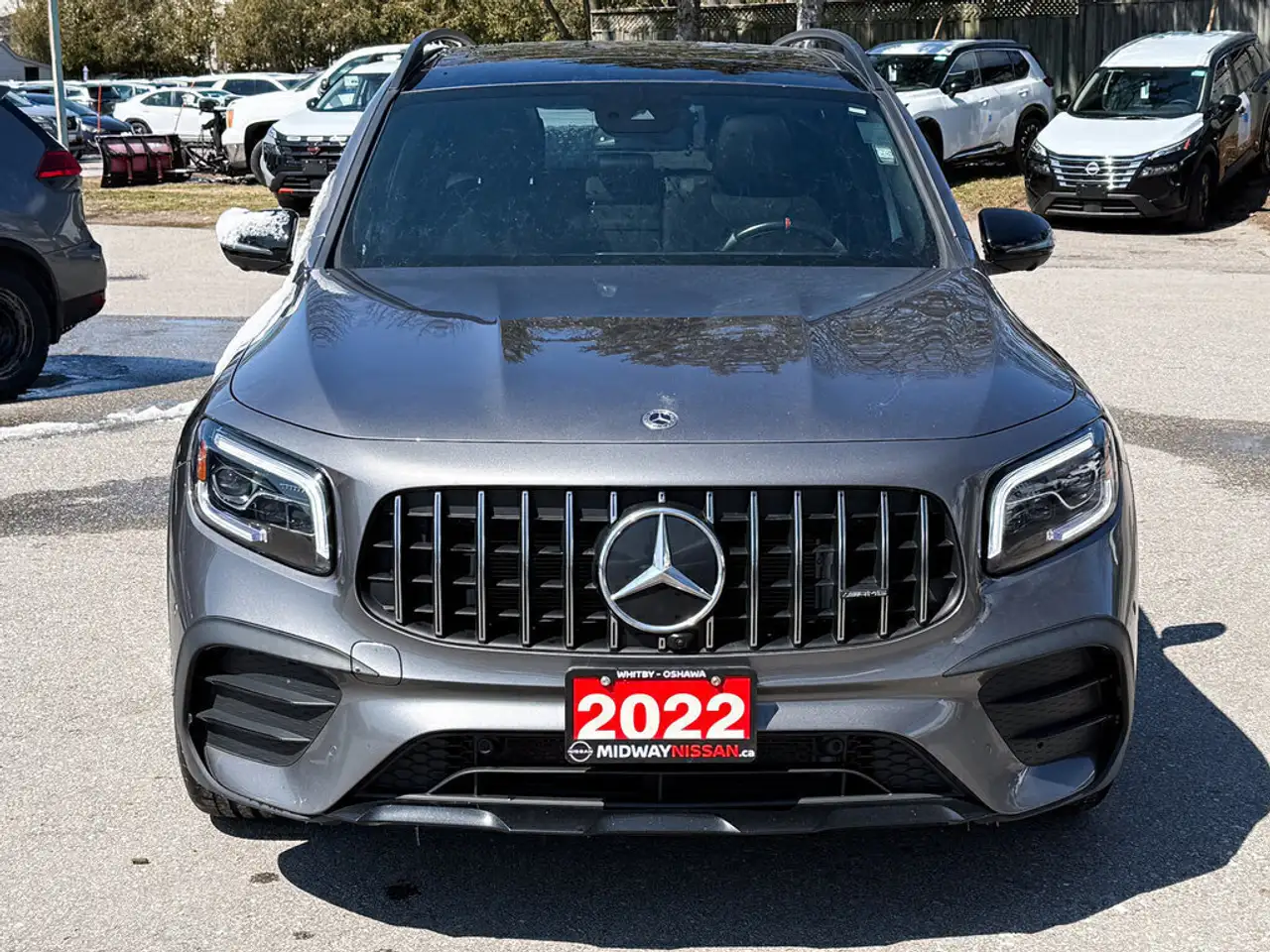 Mercedes-Benz GLB снимка Mercedes-Benz GLB