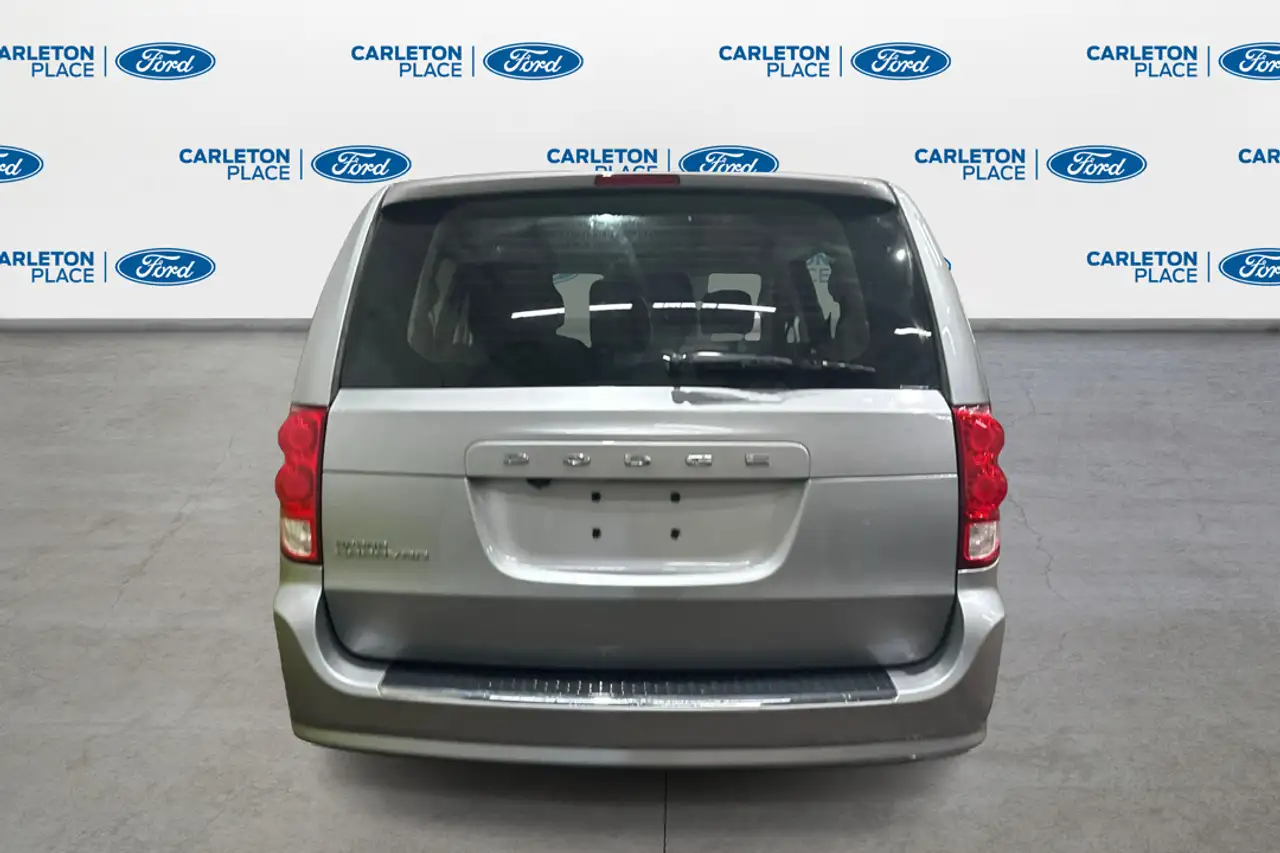 Dodge Grand Caravan fotografie Dodge Grand Caravan