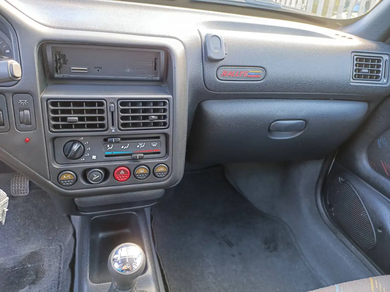Peugeot 106 3p 1.6 16v Rallye, foto 6