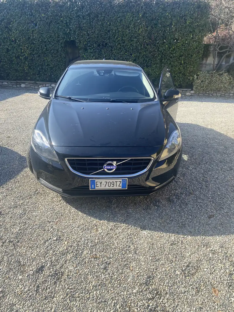 Volvo V40 1.6 d2 R-design Kinetic (r-design) - 2