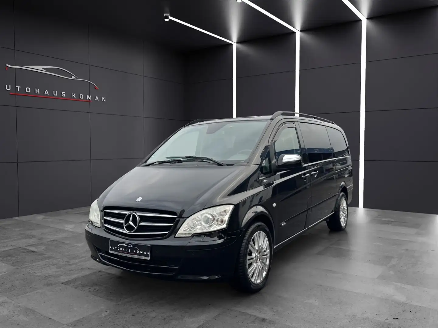 Mercedes-Benz Vito 116CDI LANG*AUTOM*ESDH*PDC*NAVI*6 SITZE, Noir - 1