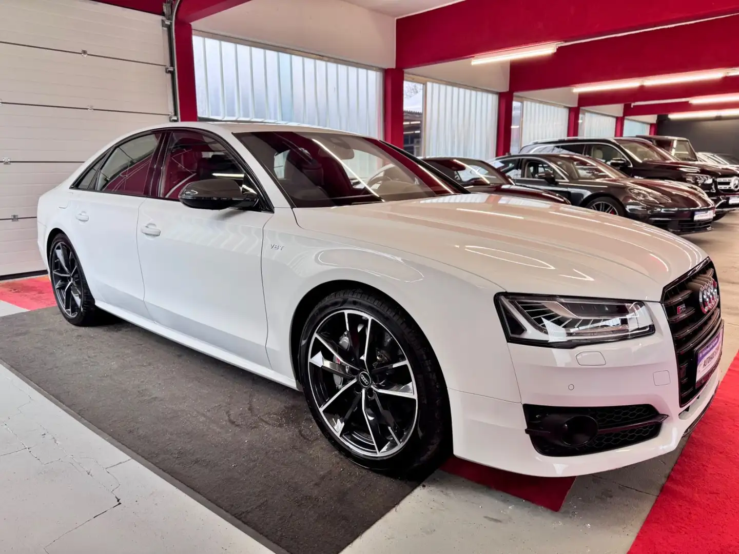 Audi S8 plus Keramik HeadUp Matrix Carbon 360 ACC 21" White - 2